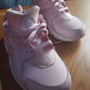 Huarache Run Shoes Pink